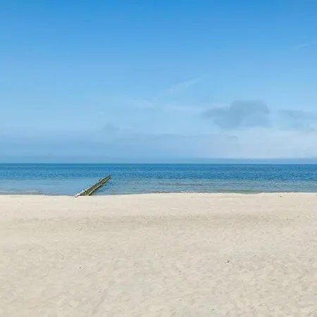 Feriehus Beachfront With Indoor Pool And Sauna Pobierowo
