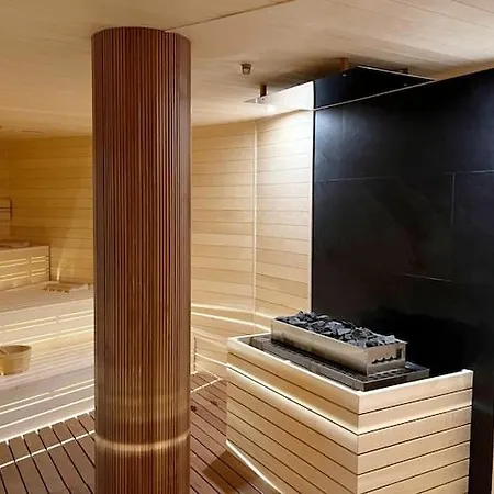 Beachfront With Indoor Pool And Sauna *