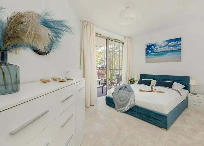 Beachfront With Indoor Pool And Sauna Pobierowo