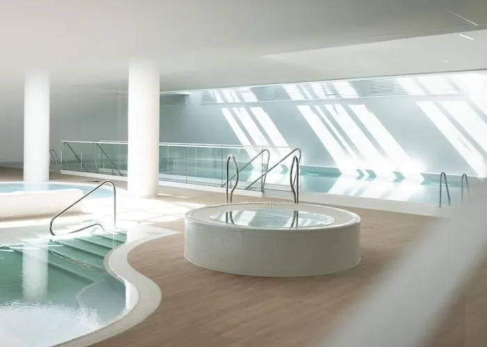 Beachfront With Indoor Pool And Sauna Pobierowo