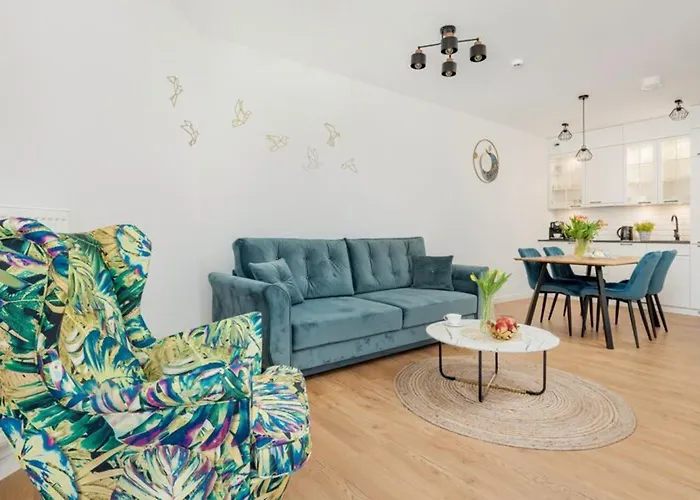 Beachfront With Indoor Pool And Sauna Feriehus Pobierowo